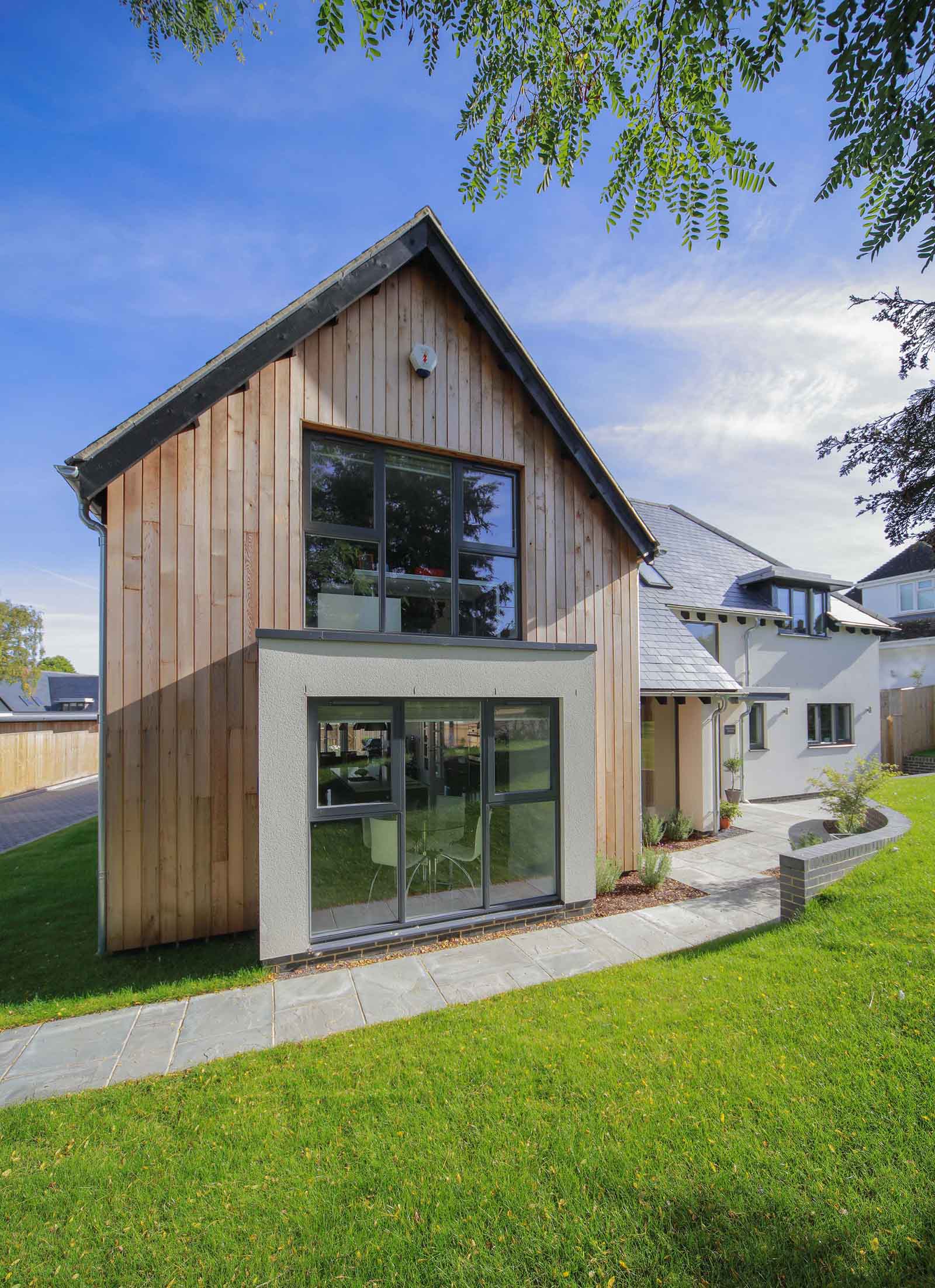 Aluminium clad windows