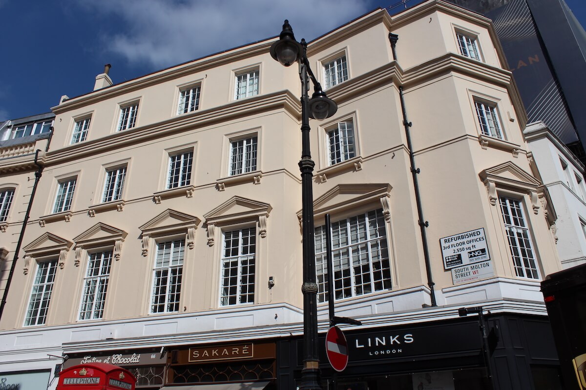 sliding sash windows in south molton street greater london