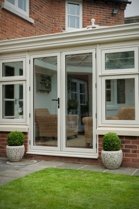 Explore Lomax + Wood's new Residence Collection doors, R9 and R7, expertly installed for a premium home exterior look. High-quality, energy-efficient options.